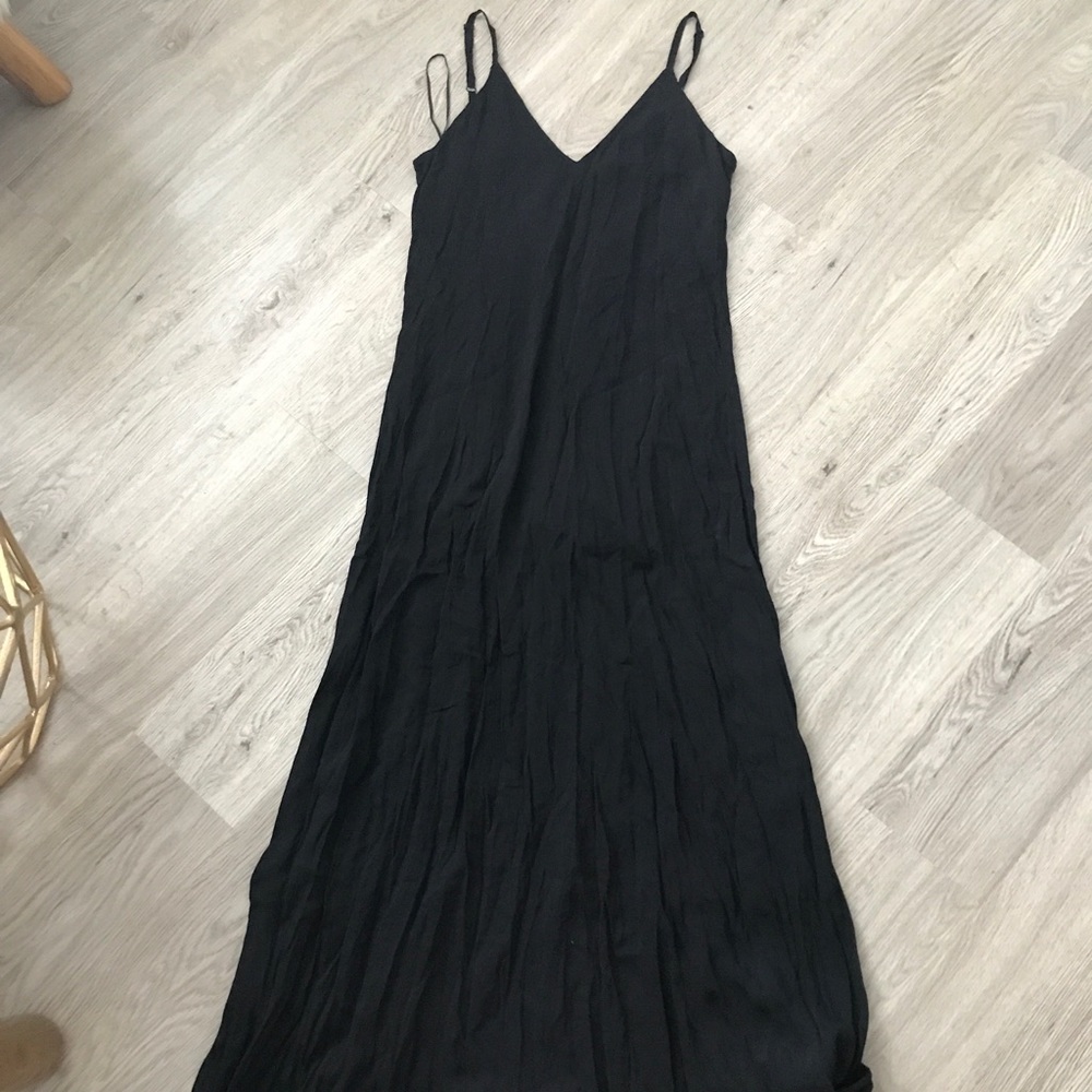 Tobi Black Maxi Dress